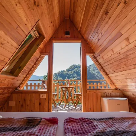 Glamping Tinka Glamping *