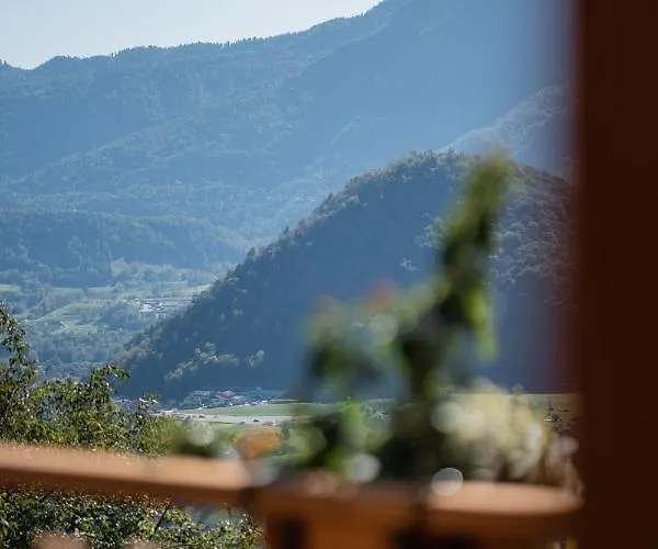 Luxury tent Glamping Tinka Tolmin